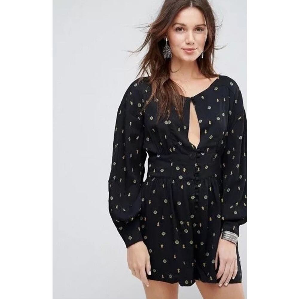 Free People Black Printed Romper Size XS Long Sleeve Playsuit Shorts Button Down